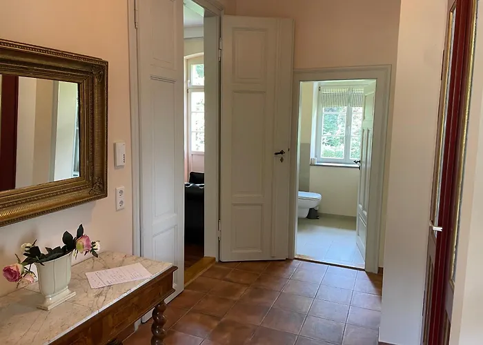 Luxurioese Fewohnung Felsenblick Apartamento *