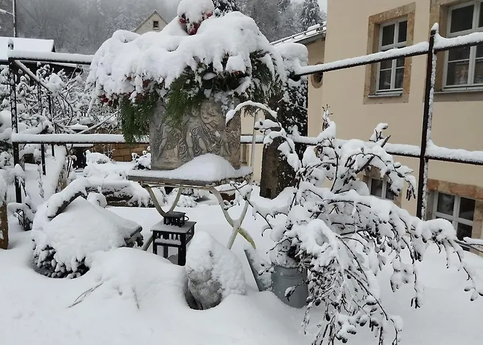 Luxurioese Fewohnung Felsenblick Apartamento