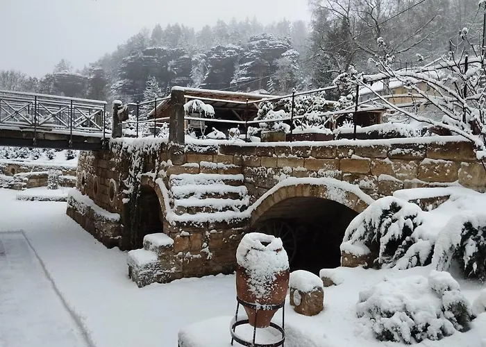 Luxurioese Fewohnung Felsenblick